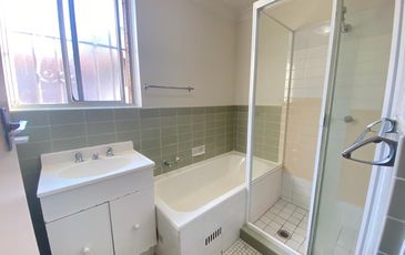2 / 5-7 Ben Eden Street, Bondi Junction