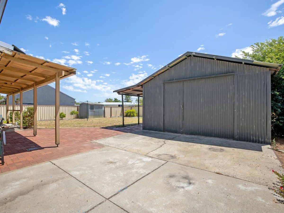 22 Ballina Way, Armadale