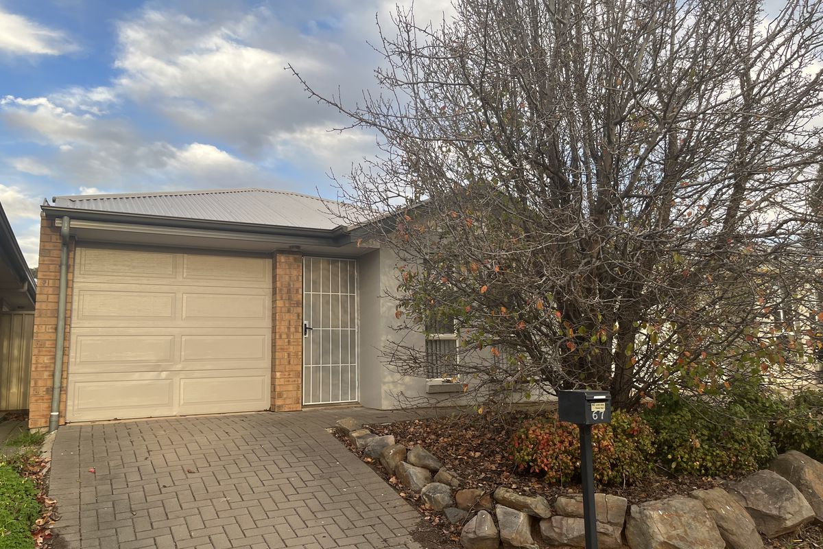67 Admiralty Circuit, Smithfield
