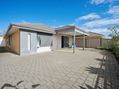 26 Calvera Gardens, Piara Waters