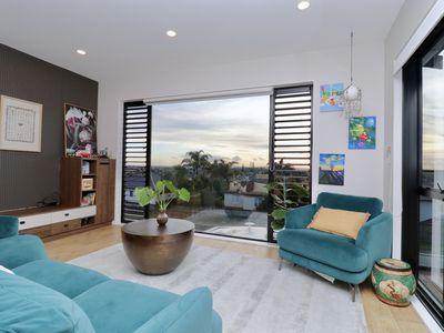 East Tamaki Heights