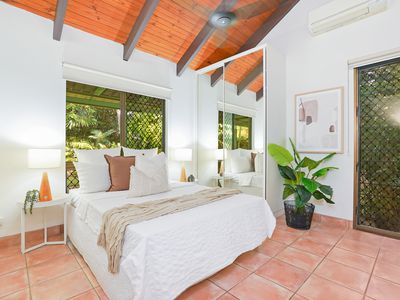 31 Claymore Circuit, Brinkin