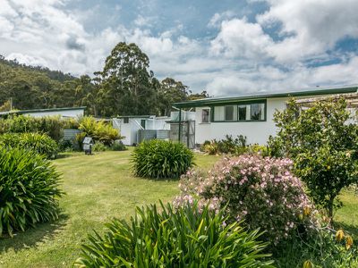 6690 Channel Highway, Deep Bay