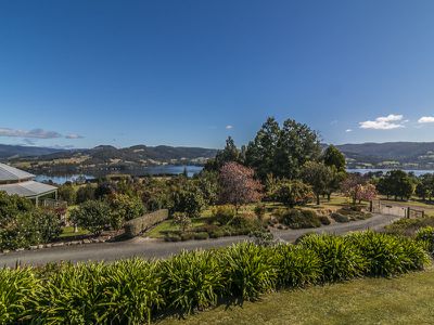 611 Silver Hill Road, Glaziers Bay