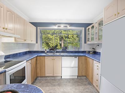 13 Wilmshurst Place, Tawa