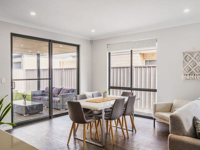 12 Pennant Boulevard , Geographe