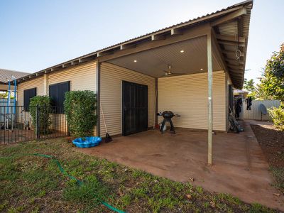 31 Snappy Gum Way, South Hedland