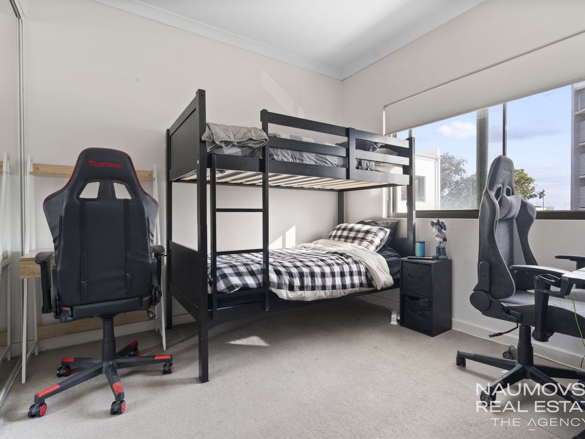 16 / 1 Walsh Loop, Joondalup