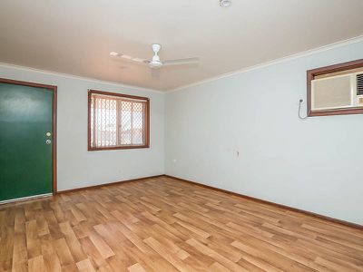 12 Etrema Loop, South Hedland