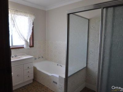 116 Baird Drive, Dubbo
