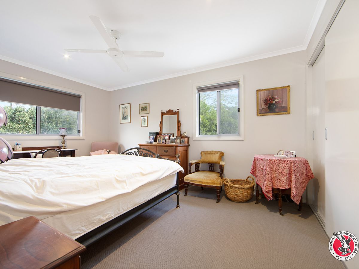 8 Angle Street, Broulee FraserGray Real Estate