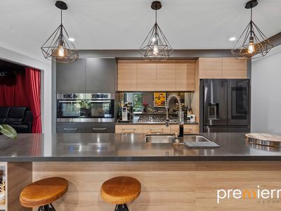 127 Diamantina Circle, Karalee