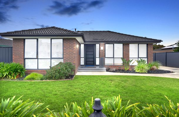4 Waverley Court, Craigieburn