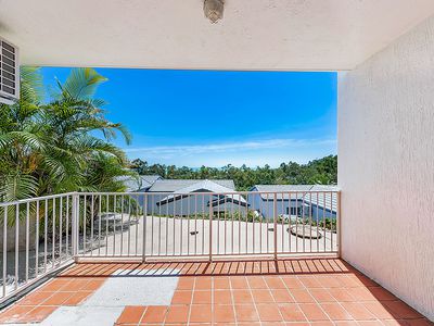 2 / 12-18 Eshelby Drive, Cannonvale