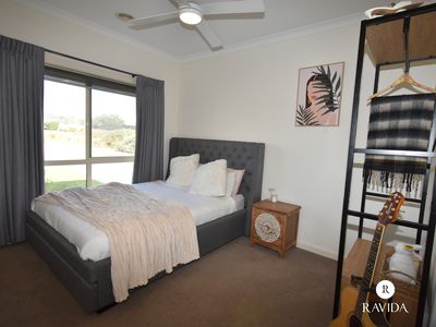 13 Pin Oak, Wangaratta