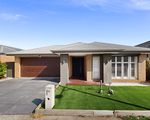 15 Jade Crescent, Cobblebank