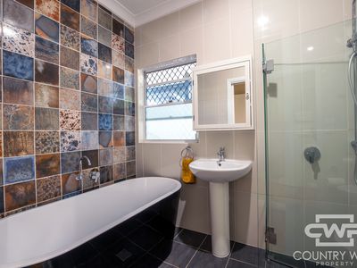 169 Macquarie, Glen Innes