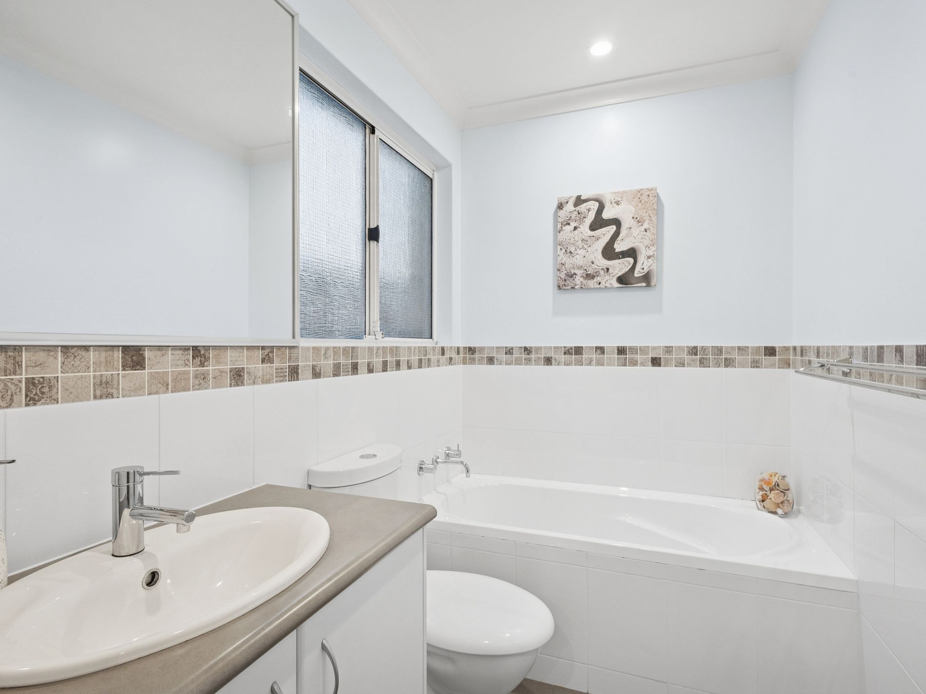 3 / 243 Labouchere Road, Como