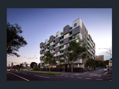 710 / 495 Rathdowne Street, Carlton