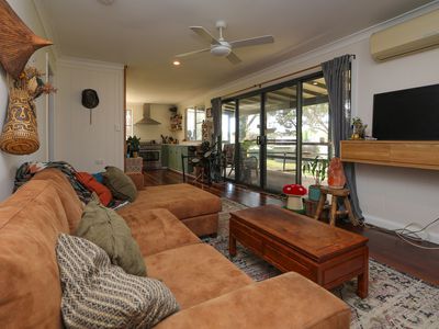 144 Link Road, Wadeville