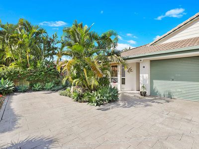 1 / 26 Maroochy Waters Drive, Maroochydore