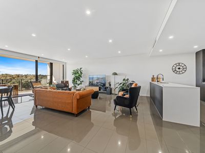 12 / 97 Caddies Boulevard, Rouse Hill