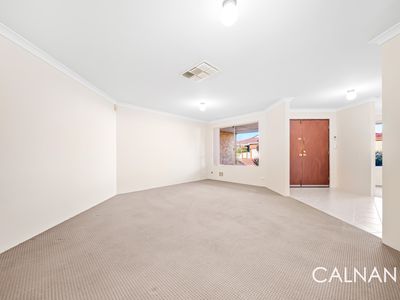 13 Woodspring Trail, Canning Vale