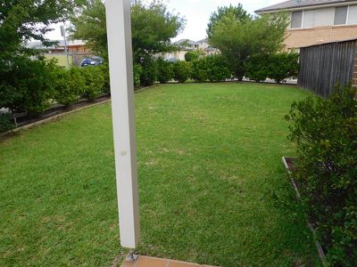 3 Hollyoake Circuit, Bardia