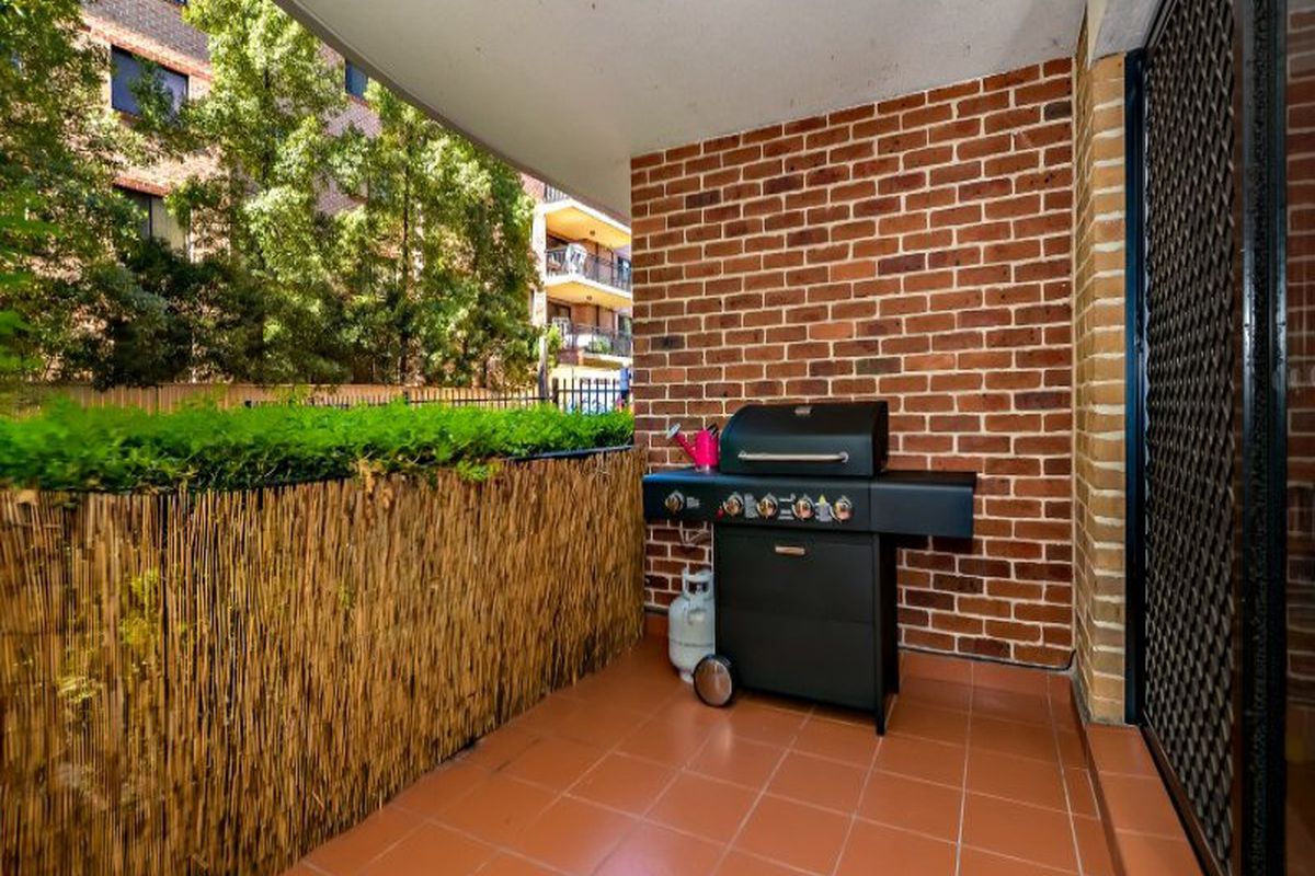Homebush West