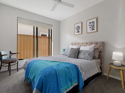 2 Bank Street, Avenel