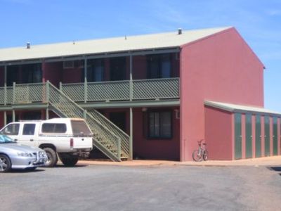 8 / 2 Scadden Road, South Hedland