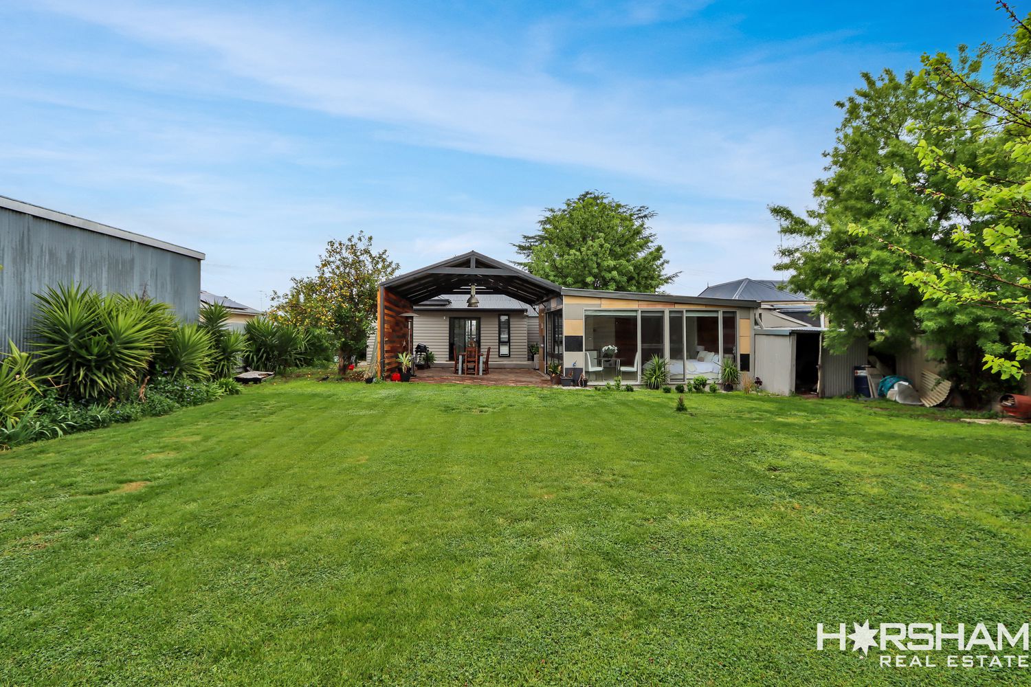 11 Tena Ave [Fully Furnished], Horsham