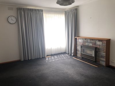 7 Gill Street, Belmont