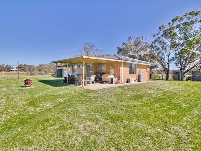 310 Young Road , Baldivis