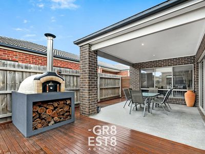 48 Heather Grove, Cranbourne East