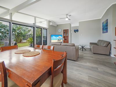 10 Robert Street, Torquay