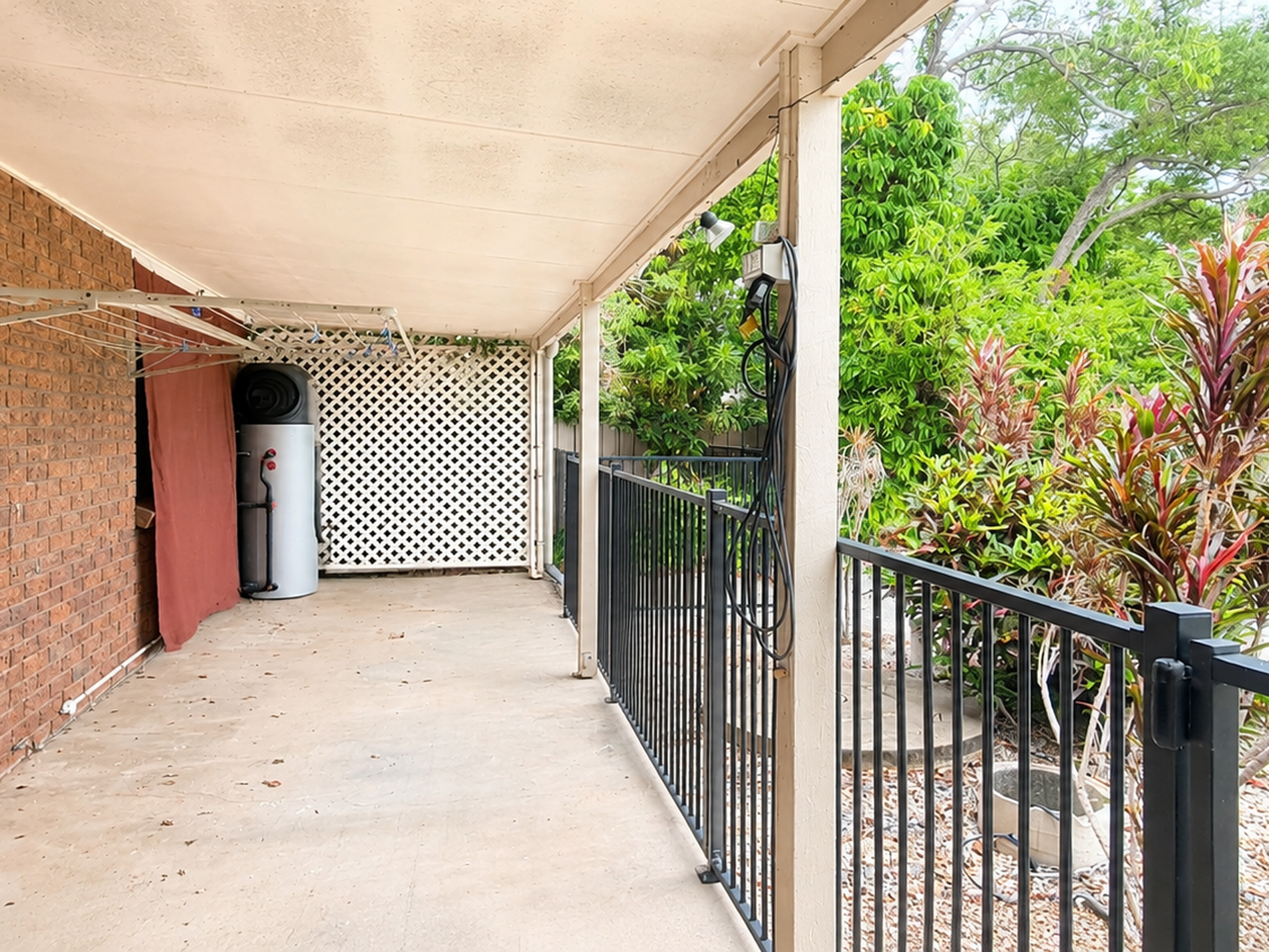 17 Barmoya Road, The Caves