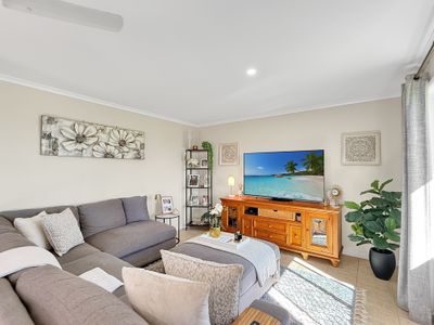 6 Bronton Way, Point Vernon