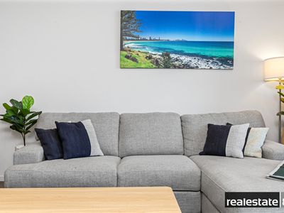 32 / 172 Railway Parade, West Leederville