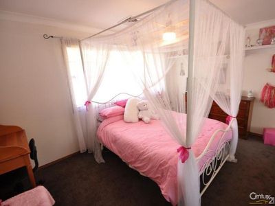 16 Mackay Drive, Dubbo