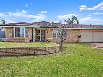 41 Redheart Drive, Thornlie