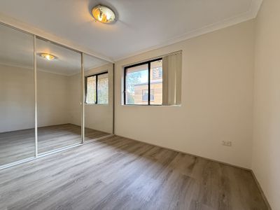 13 / 4-6 Treves Street, Merrylands