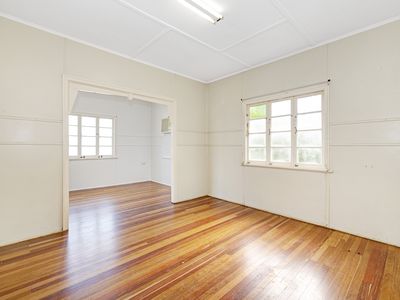 90 Palmerston Street, Gulliver