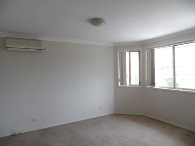 46 Coronation Drive, Green Valley