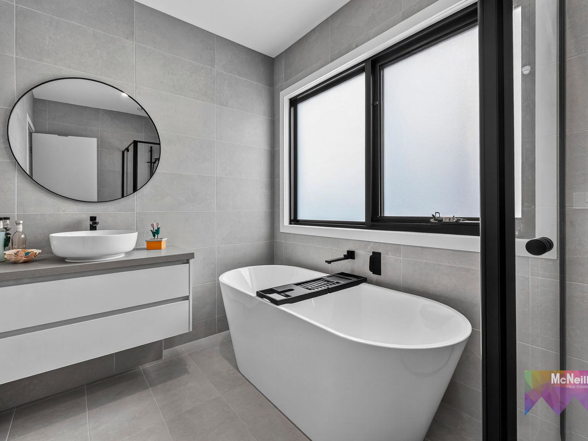 2 / 9 Seaton Road, Mornington