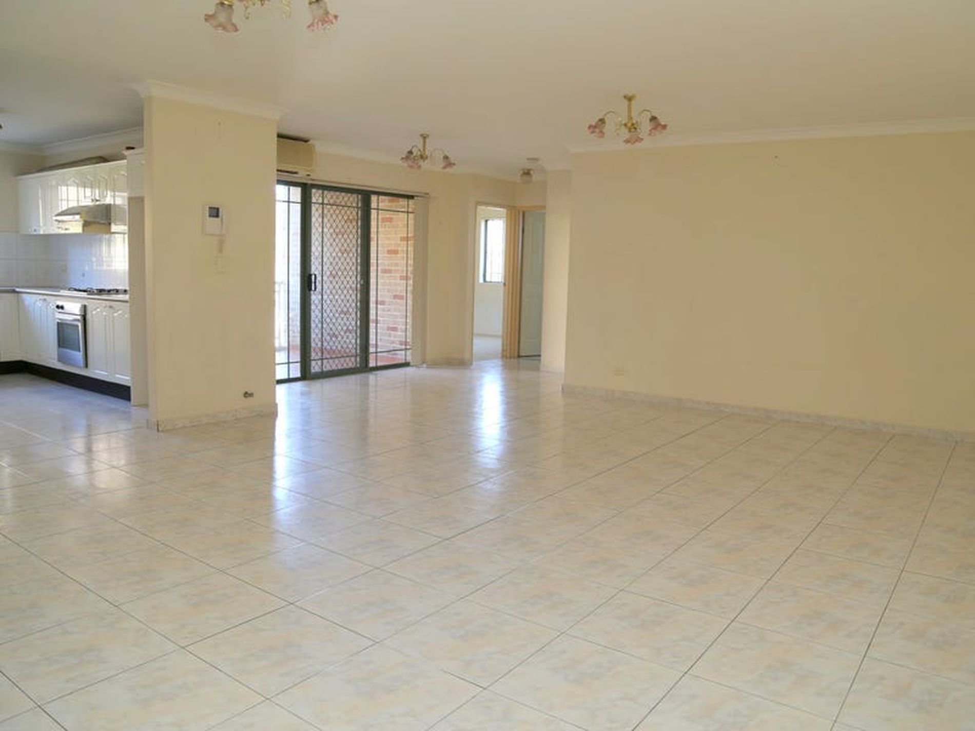 7 / 9-11 Cairds Avenue, Bankstown