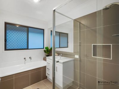 41 Trailblazer Drive, Flagstone
