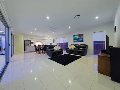 3 Swan Court, Wakerley