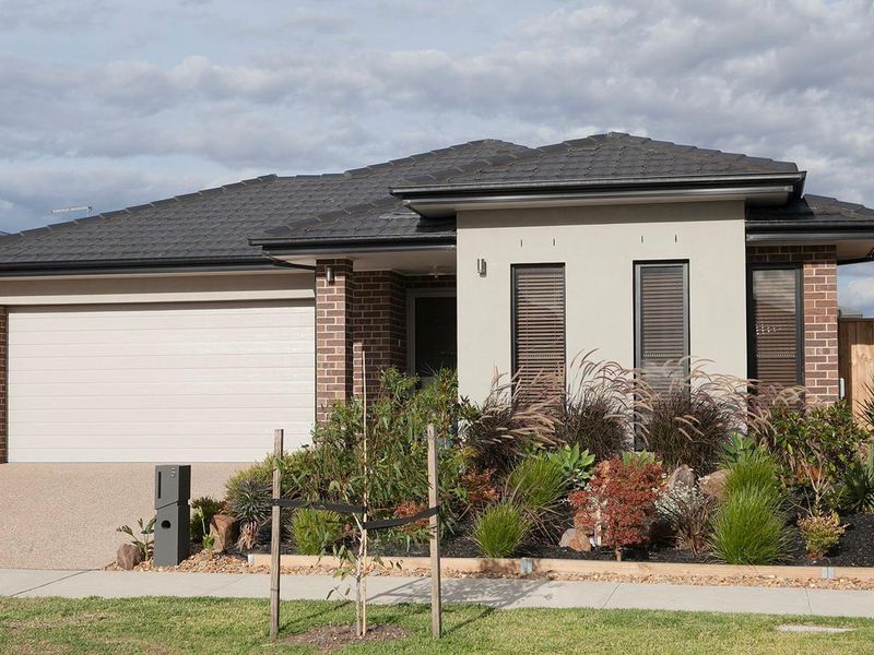 5 Statham View, Cranbourne West