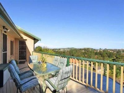 16 Odenpa Road, Cordeaux Heights